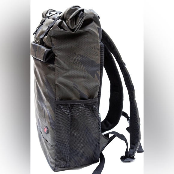 Barrier Bag *NWT* 20L FARADAY Backpack - Picture 3 of 16